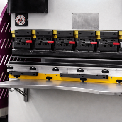 40-Ton, 4-Foot Servo Driven Press Break