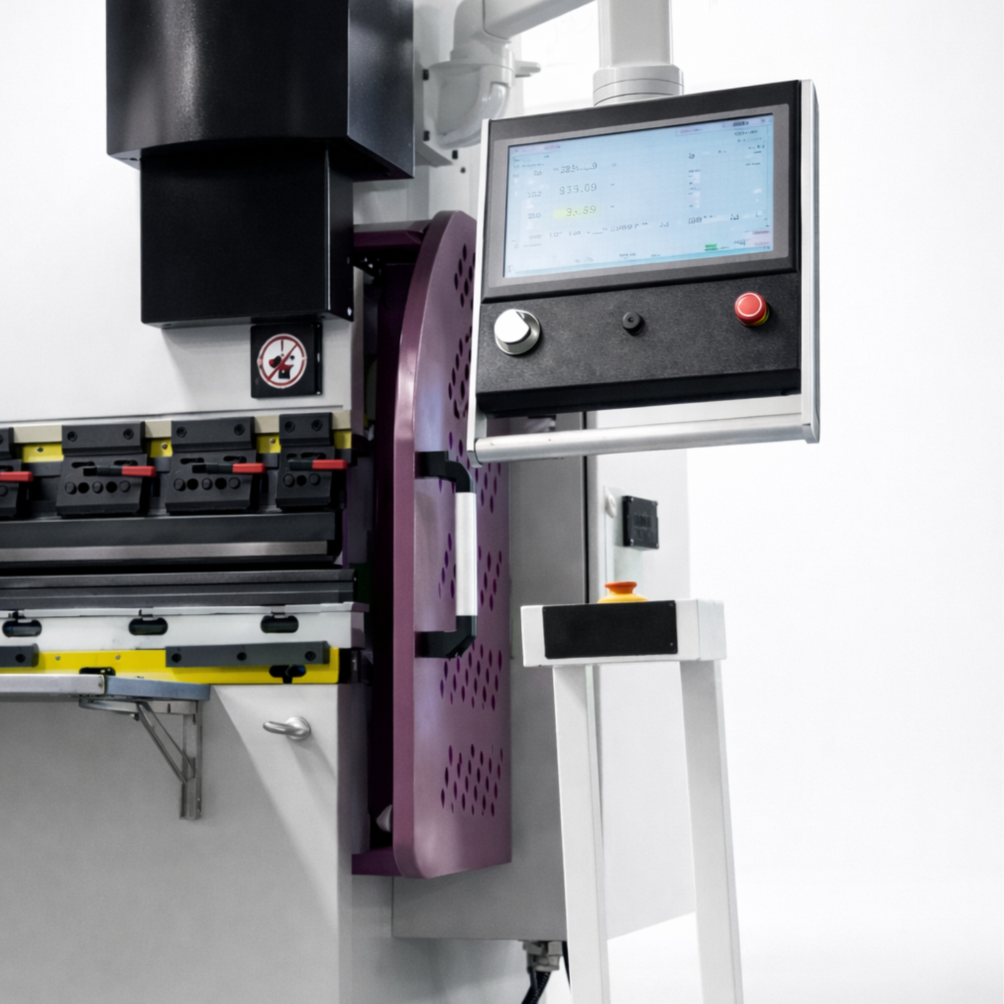 40-Ton, 4-Foot Servo Driven Press Break